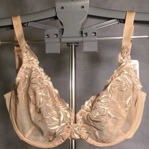 Wacoal 32DDD nude sheer bra